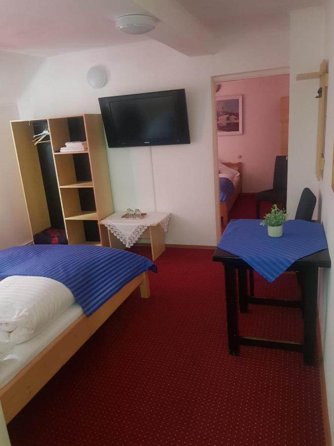 Pensiunea Casa Munteanu Rasnov Esterno foto